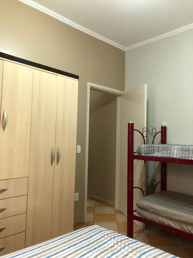 Casa Temporada Olimpia 8 Pessoas Com Piscina Villa ภายนอก รูปภาพ
