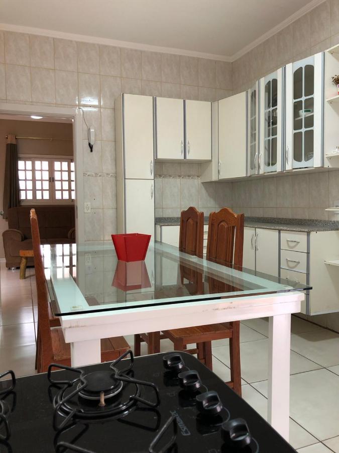 Casa Temporada Olimpia 8 Pessoas Com Piscina Villa ภายนอก รูปภาพ