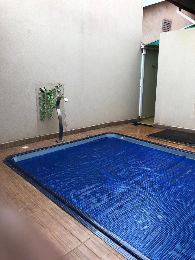 Casa Temporada Olimpia 8 Pessoas Com Piscina Villa ภายนอก รูปภาพ